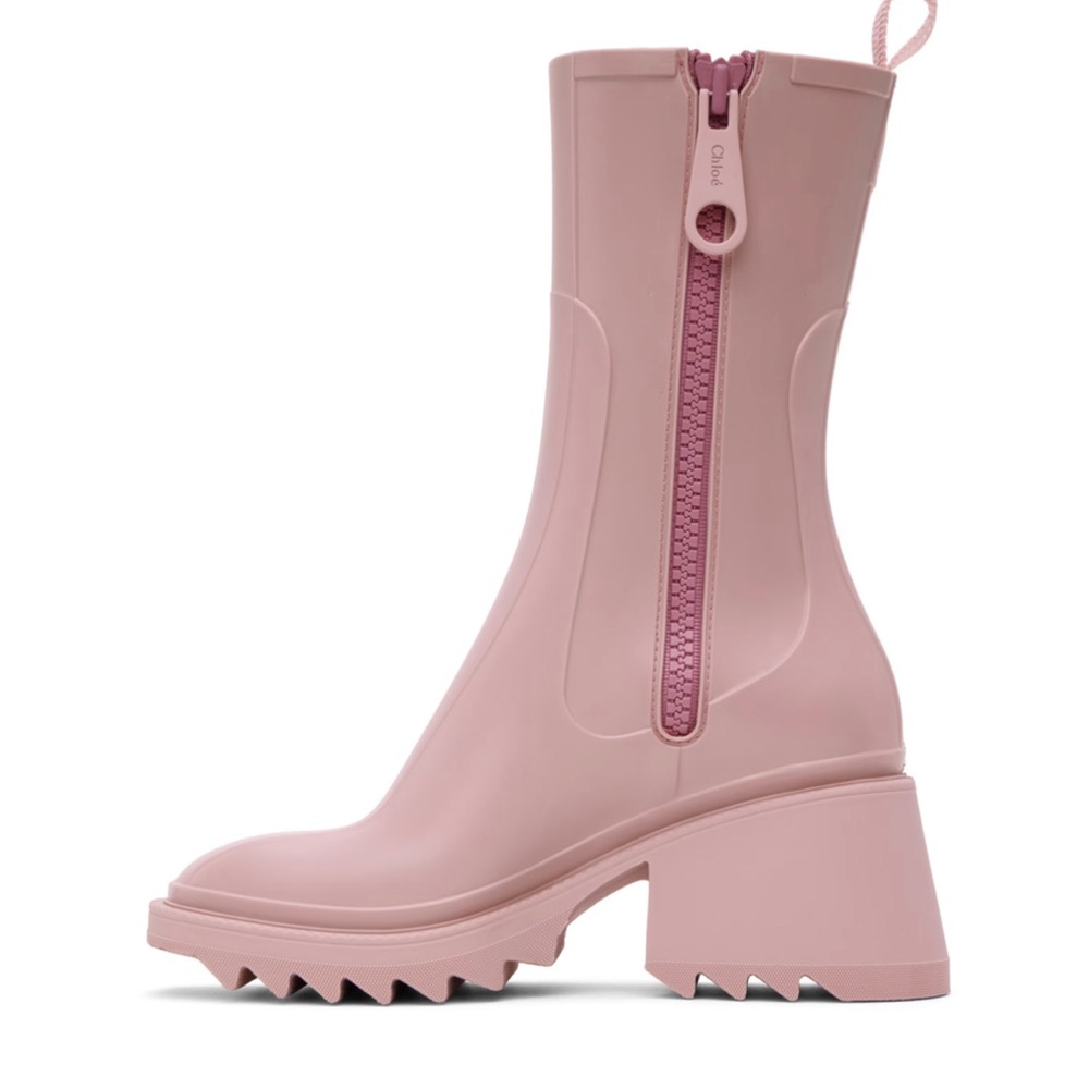 Brand new never worn Chloe boots